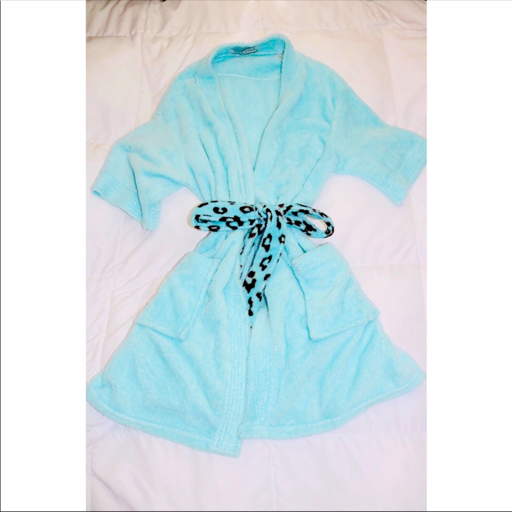teal bathrobe with cheetah print belt